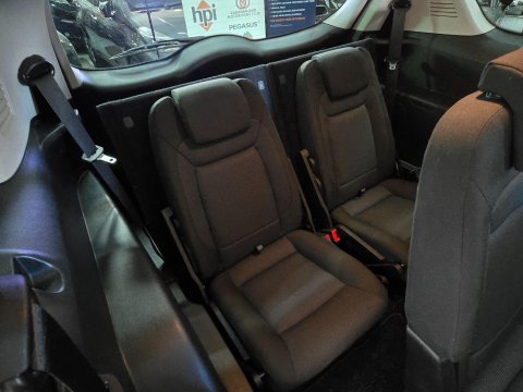 Ford S-Max 2.0 TDCi Titanium 5dr 19