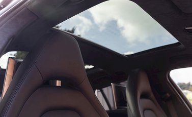 Porsche Panamera Turbo S E-Hybrid Sport Turismo 16