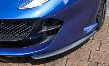 Ferrari 812 Superfast 25