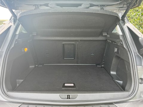 Vauxhall Grandland X 1.2 Turbo Sport Nav Hatchback 5dr Petrol Manual Euro 6 8