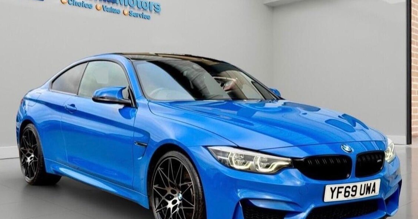 2019 Bmw M4 exterior view