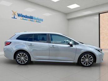 Toyota Corolla 1.8 VVT-h Design Touring Sports CVT Euro 6 (s/s) 5dr