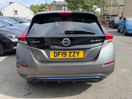 Nissan LEAF LAUNCH EDITION 7