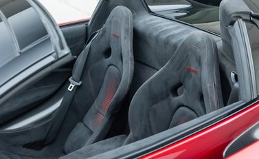 McLaren 765LT Spider 52