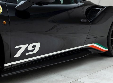 Ferrari 488 Pista Piloti 30