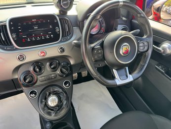 Abarth 595 1.4 T-Jet Trofeo Euro 6 3dr