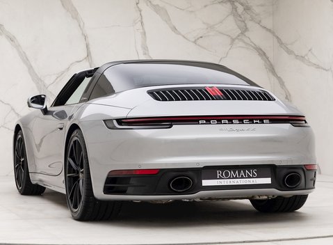 Porsche 911 Targa 4S (992) 4