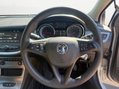 Vauxhall Astra 1.0i Turbo ecoTEC Design Euro 6 (s/s) 5dr 17