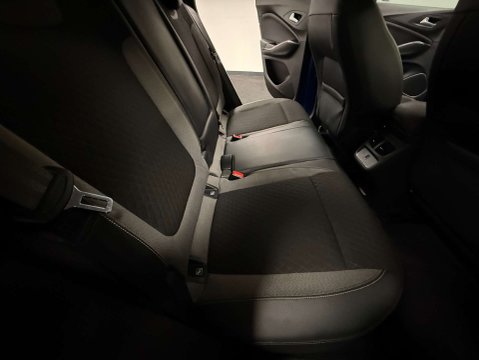 Vauxhall Grandland X 1.2 Grandland X Sport Nav T S/S 5dr 39