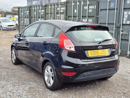 Ford Fiesta 1.6 Zetec Hatchback 5dr Petrol Powershift Euro 6 (105 ps) 4