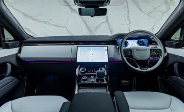 Land Rover Range Rover Sport P530 First Edition 20