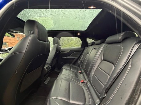 Jaguar F-Pace I V6 S AWD 10