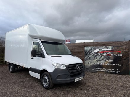 Mercedes-Benz Sprinter 2.1 316 CDI Progressive RWD L3 Euro 6 (s/s) 2dr