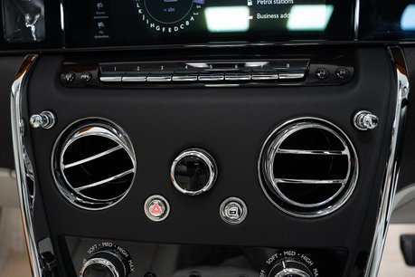 Rolls-Royce Cullinan 6.75 V12 SUV 5dr Petrol Auto 4WD Euro 6 (571 ps) 18