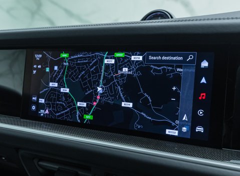 Porsche Cayenne TURBO E-HYBRID COUPE 23