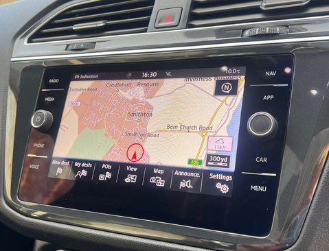 Volkswagen Tiguan 2.0 Tiguan R-Line Tech TDI Semi-Auto 5dr 28