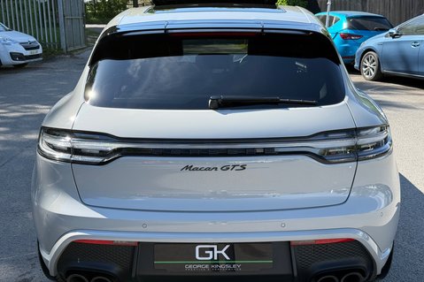Porsche Macan GTS PDK - PAN ROOF -BOSE -360 CAMS -MEMORY PK - CRAYON 8