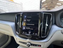 Volvo XC60 2.0 T4 Edition SUV 5dr Petrol Auto Euro 6 (s/s) (190 ps) 27