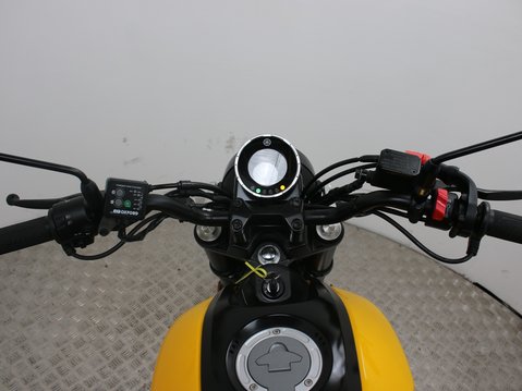 Yamaha XSR125 XSR 125 (MTM125) 17
