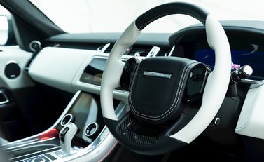 Land Rover Range Rover Sport 5.0 SVR Carbon Edition 9
