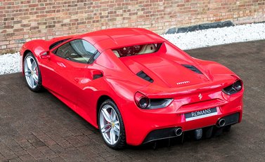 Ferrari 488 Spider 11