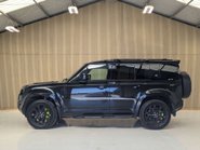 Land Rover Defender 3.0 Defender XS Edition MHEV Auto 4WD 5dr 15