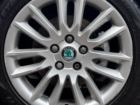 Skoda Octavia 1.8 TSI Laurin & Klement Estate 5dr Petrol Manual Euro 5 (160 ps) 4