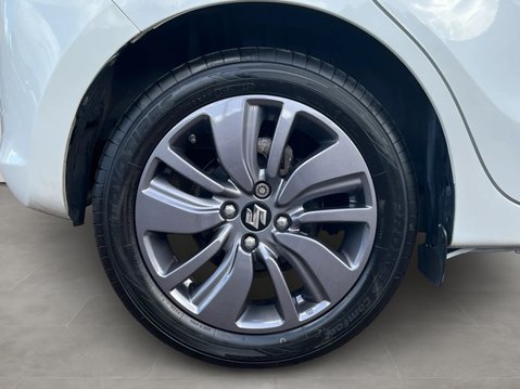 Suzuki Swift 1.0 Boosterjet SHVS SZ5 5dr 11