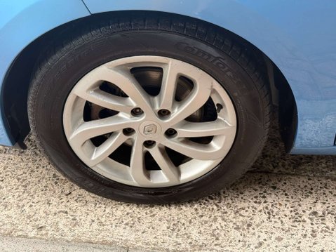 Renault Megane 1.5 Megane Dynamique TT Energy dCi S/S 5dr 21
