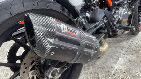 KTM Duke 2019 24k SPARE OR REPAIR PROJECT BIKE NAKED 125CC LEARNER BIKE 15