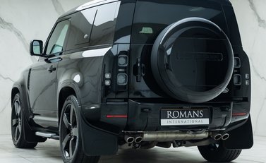 Land Rover Defender 90 V8 P525 7