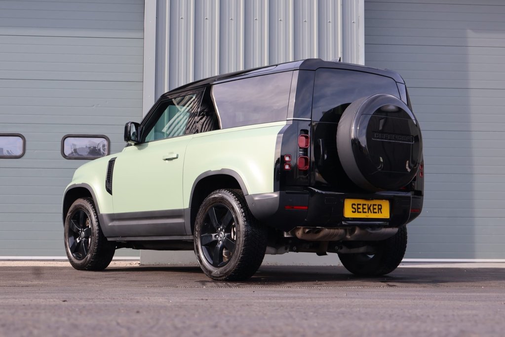 Land Rover Defender 90 75TH LIMITED EDITION SUPER LOW MILES MATT PPF WRAP  8