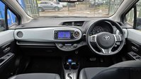 Toyota Yaris 1.5 VVT-h T Spirit Hatchback 5dr Petrol Hybrid CVT Euro 5 (101 ps) 17