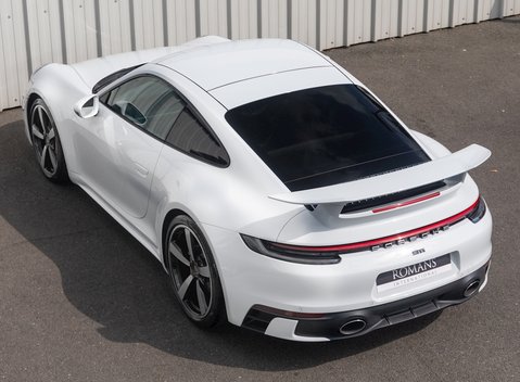 Porsche 911 (992) Carrera 4S 7