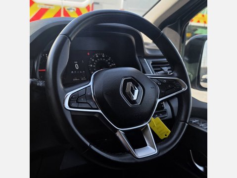 Renault Trafic ADVANCE EXTRA LL30 L2 H1 LWB 2.0 DCI 130ps SLATE GREY 10