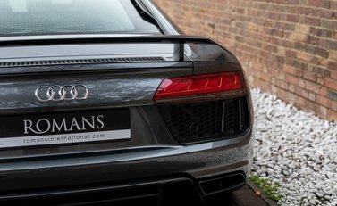 Audi R8 V10 Plus 20