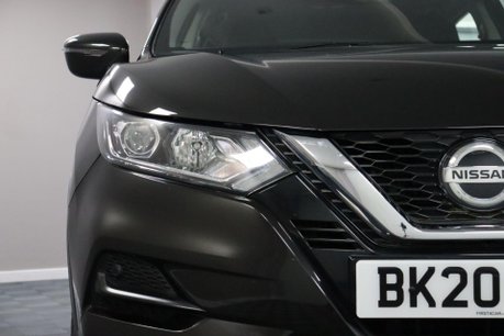 Nissan Qashqai DIG-T ACENTA PREMIUM 25