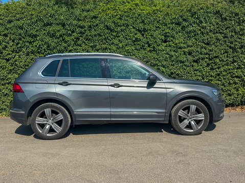 Volkswagen Tiguan (Sold) 2.0 TDI SEL SUV 5dr Diesel Manual 4Motion Euro 6 (s/s) (150 ps) 29