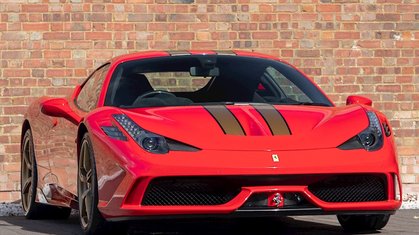 Ferrari 458 Italia: Performance Car Of The Year 2011