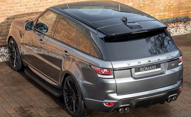 Land Rover Range Rover Sport 3.0 SDV6 URBAN 9