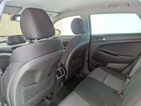 Hyundai TUCSON 1.6 Tucson SE Nav GDi 2WD 5dr 41