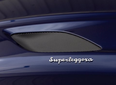 Aston Martin DBS Superleggera 27