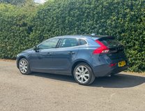 Volvo V40 2.0 D3 Inscription Hatchback 5dr Diesel Auto Euro 6 (s/s) (150 ps) 32