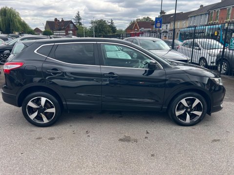 Nissan Qashqai 1.2 DIG-T n-tec 2WD Euro 6 (s/s) 5dr 7