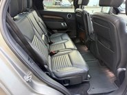 Land Rover Discovery 3.0 SD V6 HSE SUV 5dr Diesel Auto 4WD Euro 6 (s/s) (306 ps) 39