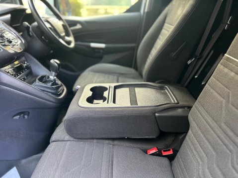 Ford Transit Connect 200 LIMITED P/V 34