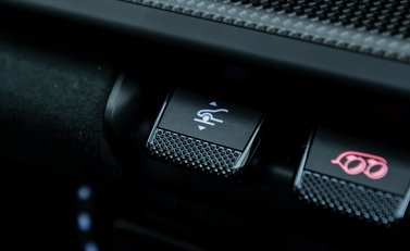 Porsche 911 Carrera 4 GTS (992) 23