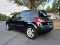 Renault Megane 1.6 VVT Oasis 5dr 10