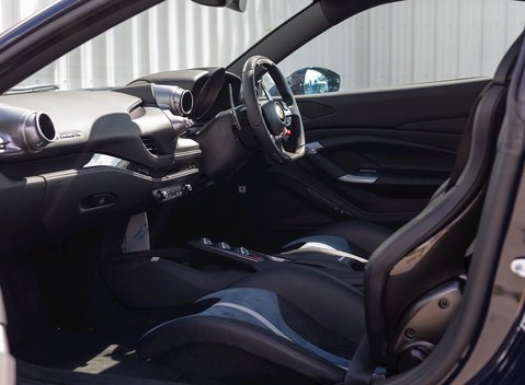 Ferrari F8 Tributo 15