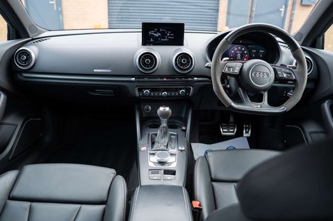 Audi RS3 2.5 RS 3 Sportback TFSI Quattro Semi-Auto 4WD 5dr 3